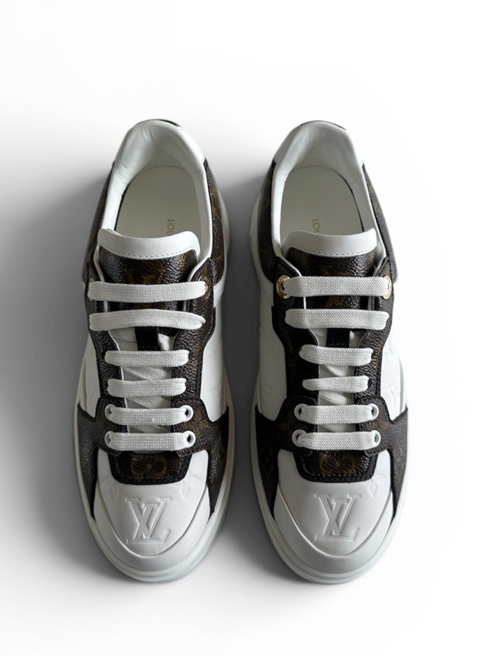 Louis Vuitton Classic Time Out Sneaker